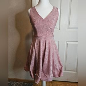 B. Darlin Light Pink Sparkle V-Neck Bow Flowy Formal Dress Size 1/2